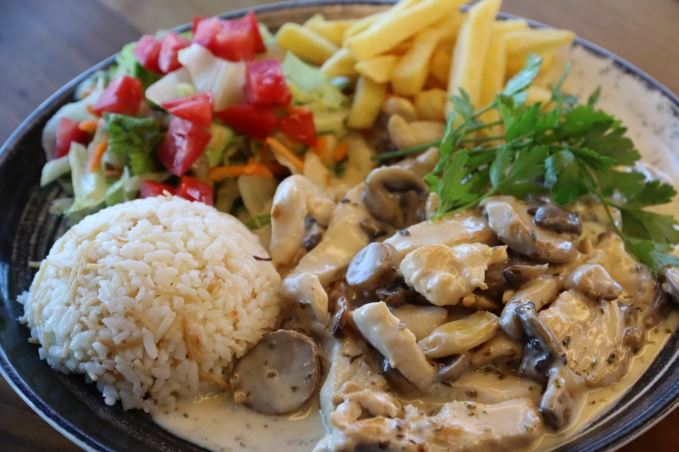Kremalı Mantarlı Tavuk